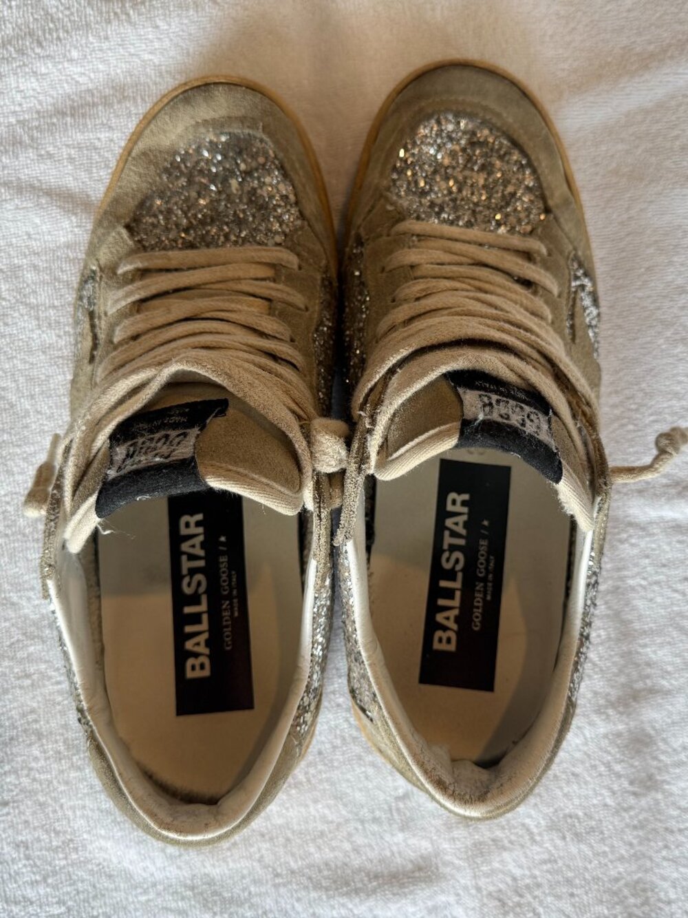 Golden Goose Ballstar Glitter Sneakers in Gold